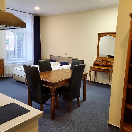 Hotel Koruna Penzion Teplice nad Metuji Ngoại thất bức ảnh
